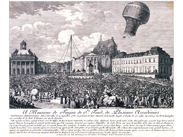 首次载有动物的气球升空